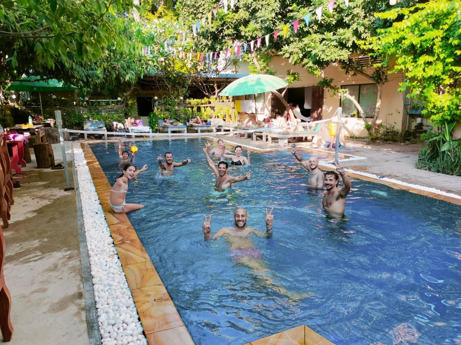 Blue Diamond Hostel Battambang Luaran gambar