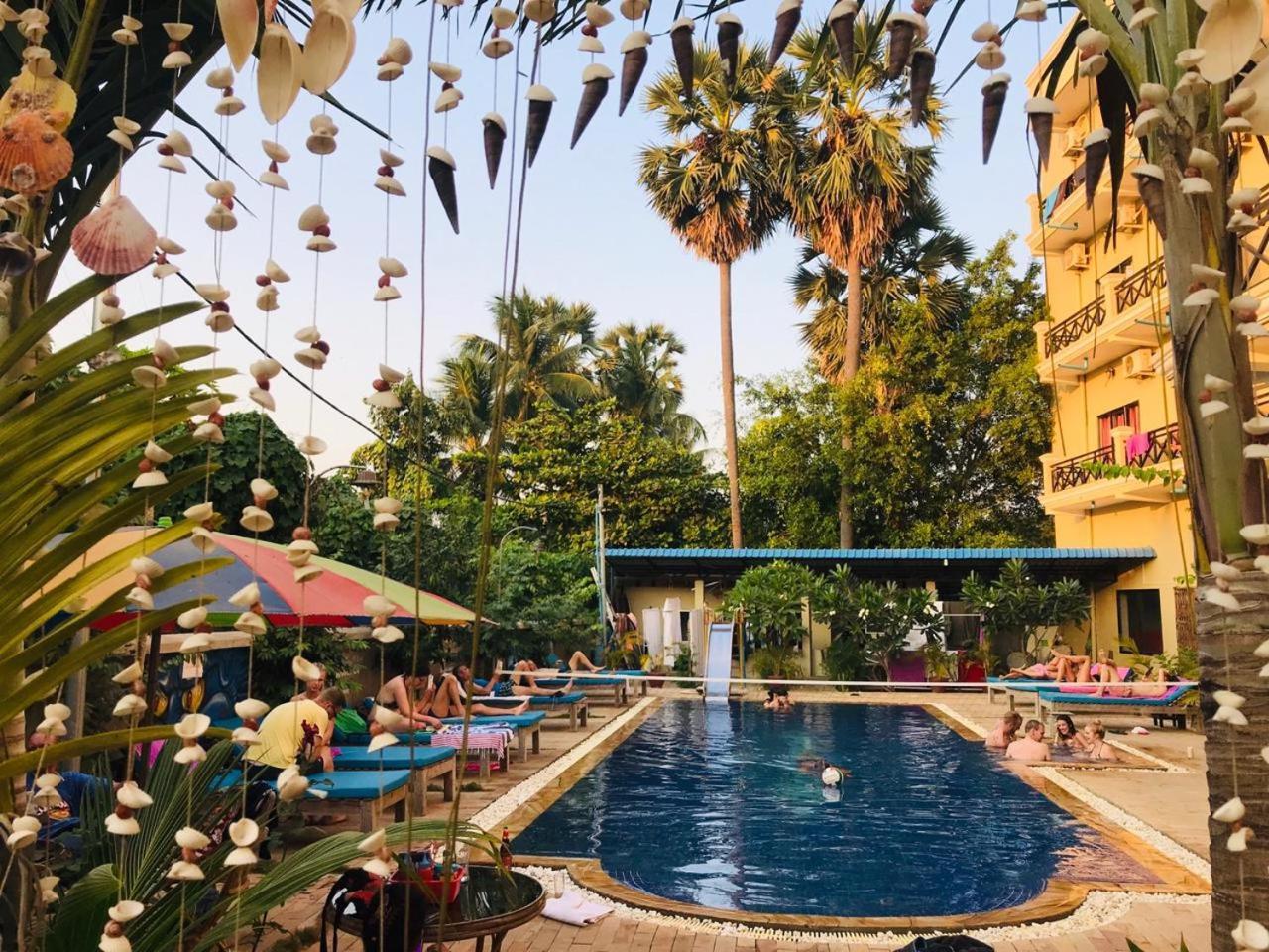 Blue Diamond Hostel Battambang Luaran gambar